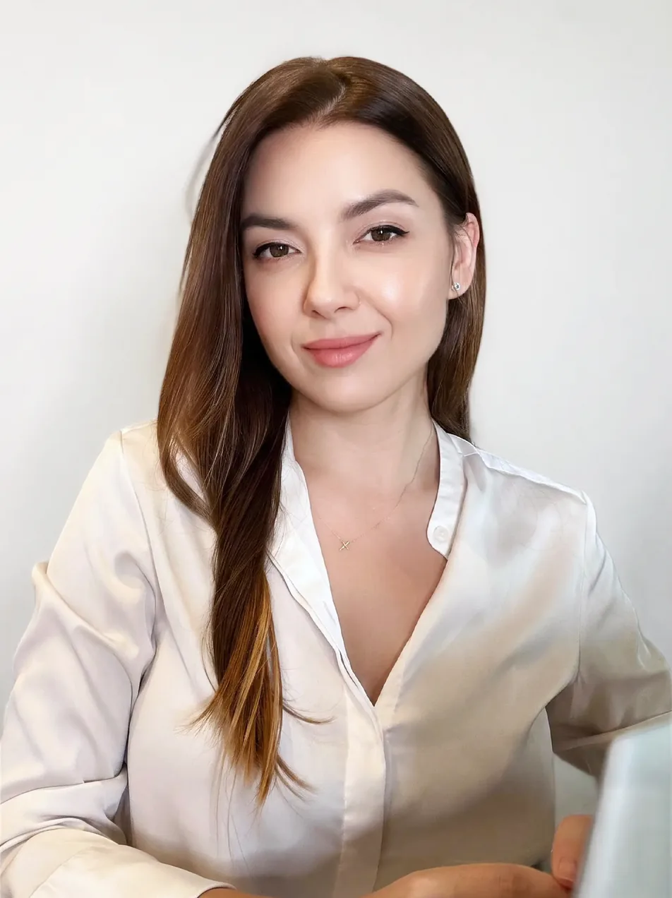 Camelia Florența Nistoroiu — broker credite